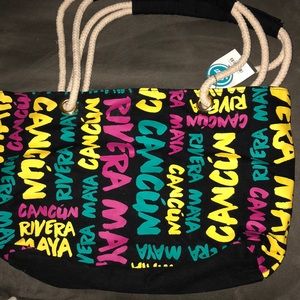 Tote bag